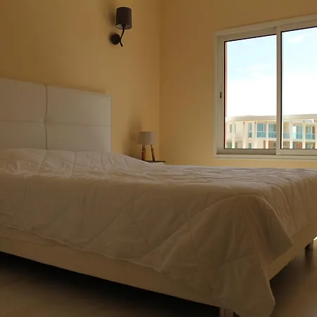 Apartment Litoralmar 37 *